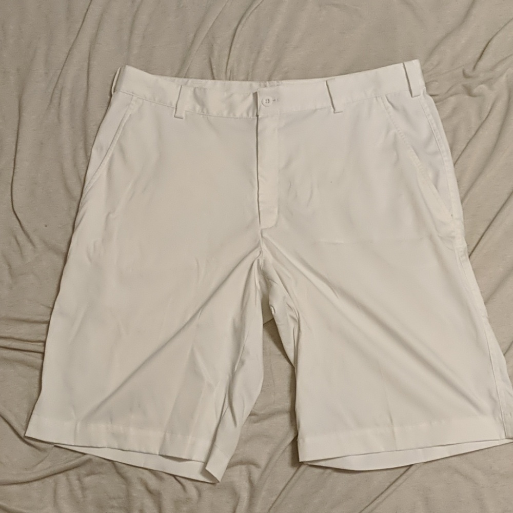Nike golf shorts